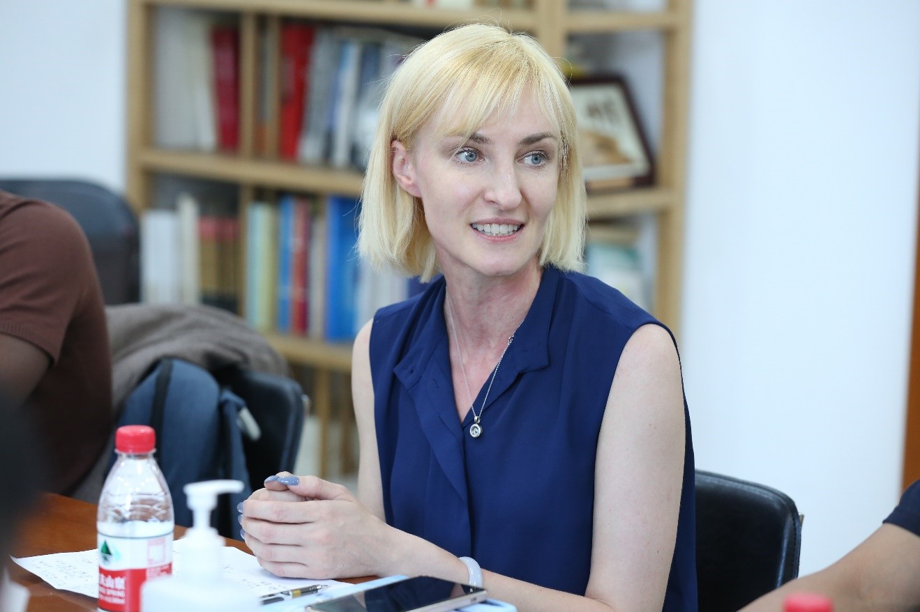 新闻与传播学院拉脱维亚籍博士研究生安泽